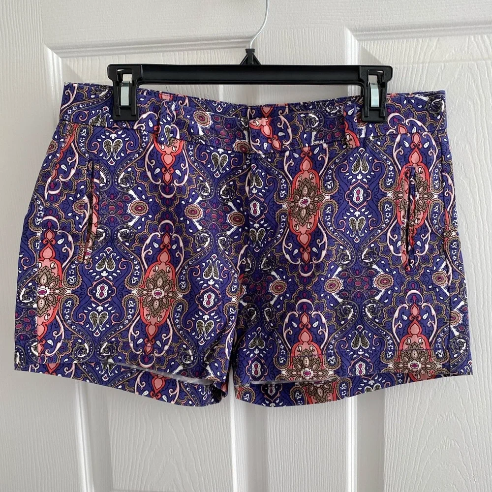 Women’s shorts - Picture 1 of 3